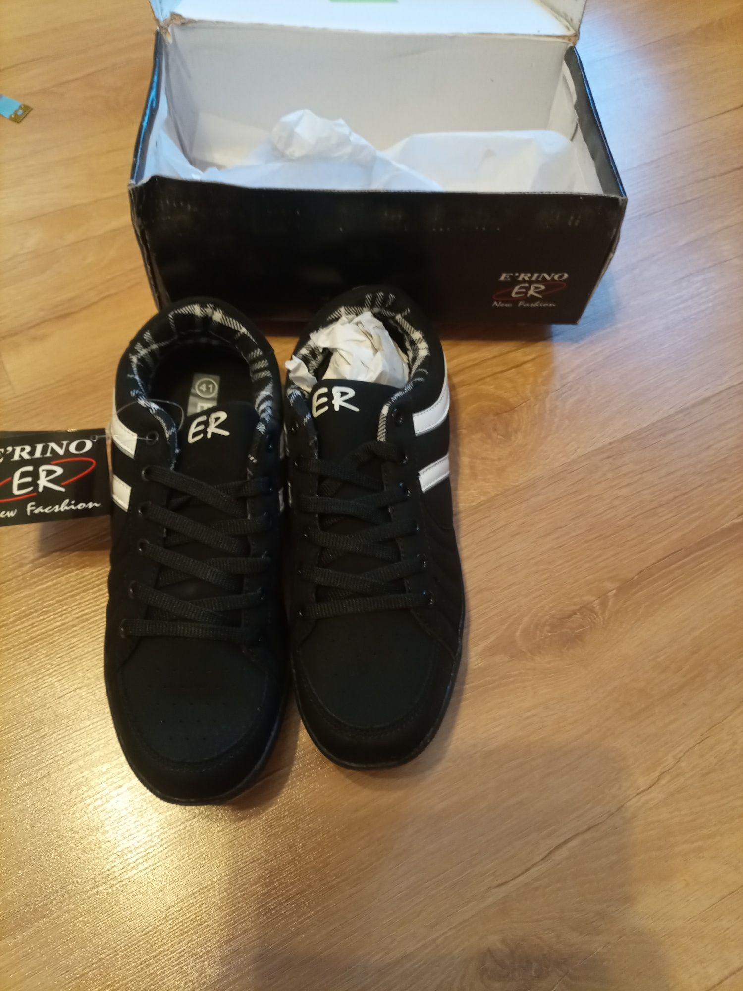 Nowe buty damskie 41