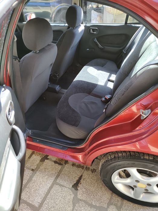 Vendo Rover 214si