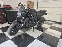 Yamaha fz1 2010r