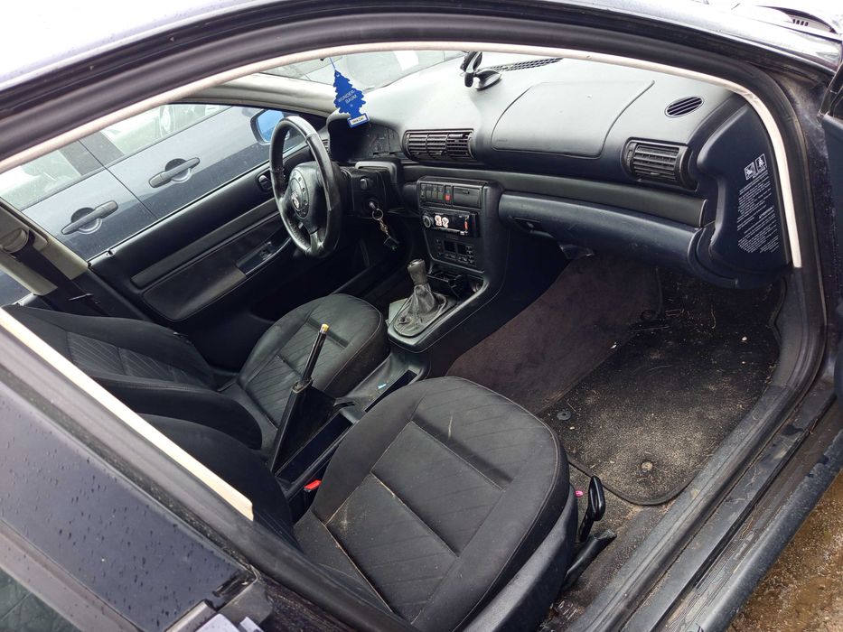 Audi A4 B5 1.9 TDI 1996r LZ5L 5 biegów/ na części