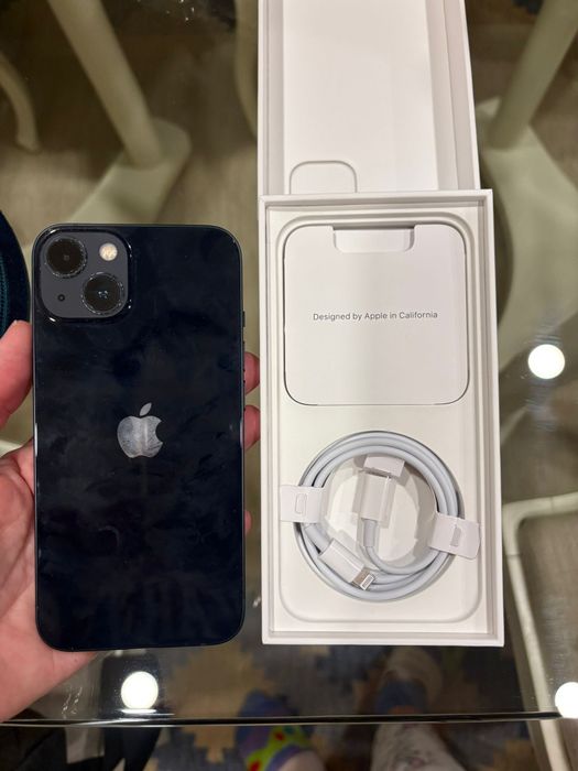 iPhone 13 128GB midnight