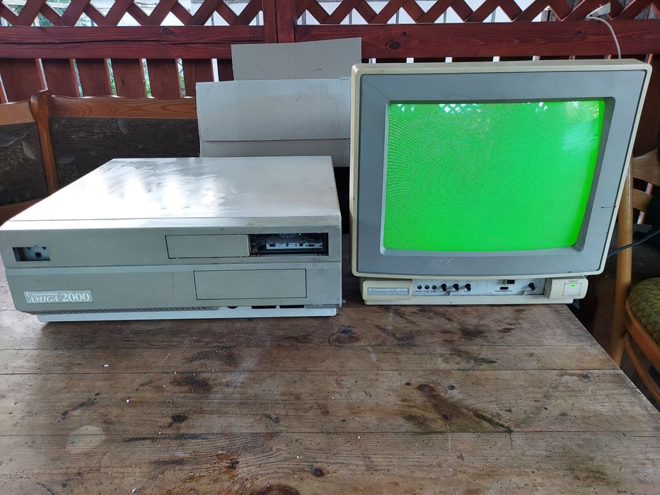 Commadore amiga a2000