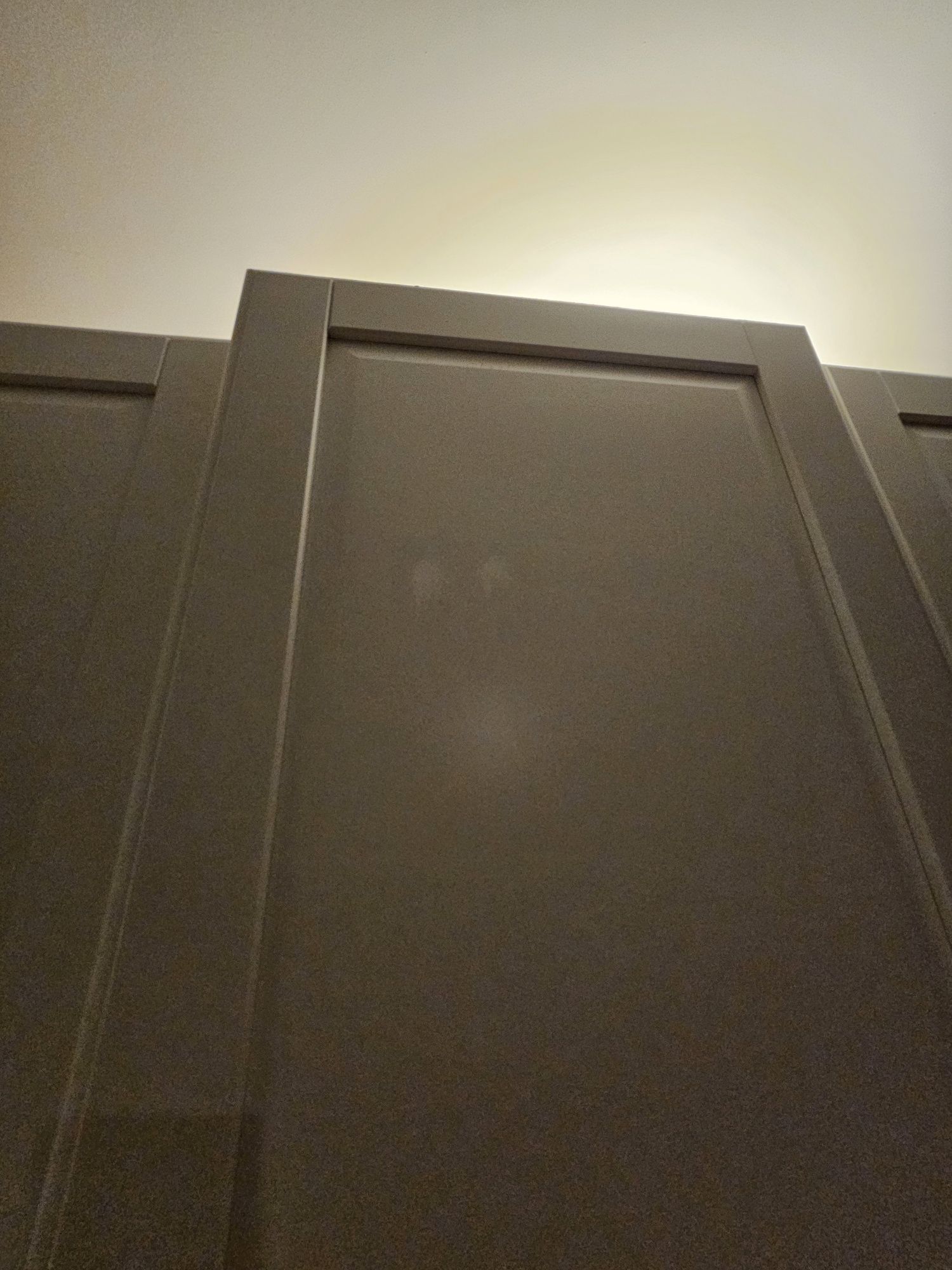Dwie szafy pojedyncze białe wysokie ikea