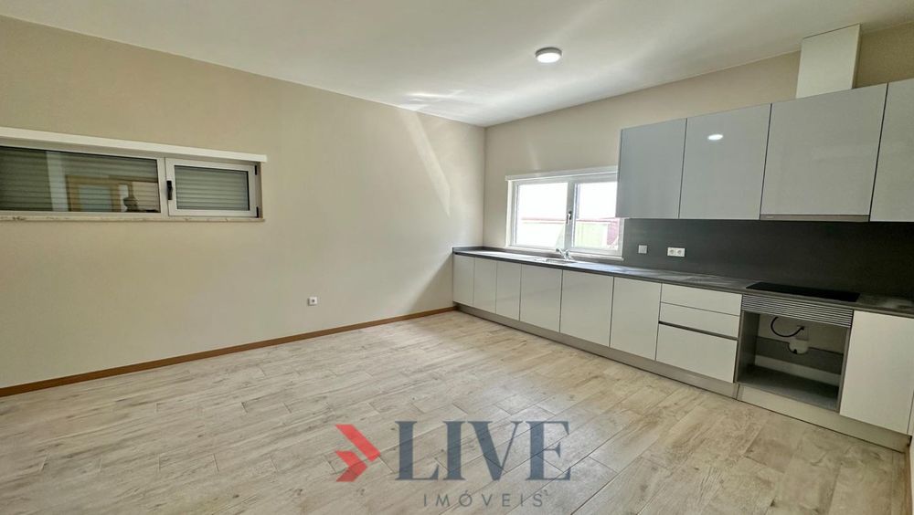 Apartamento T1+1 para venda em Viseu