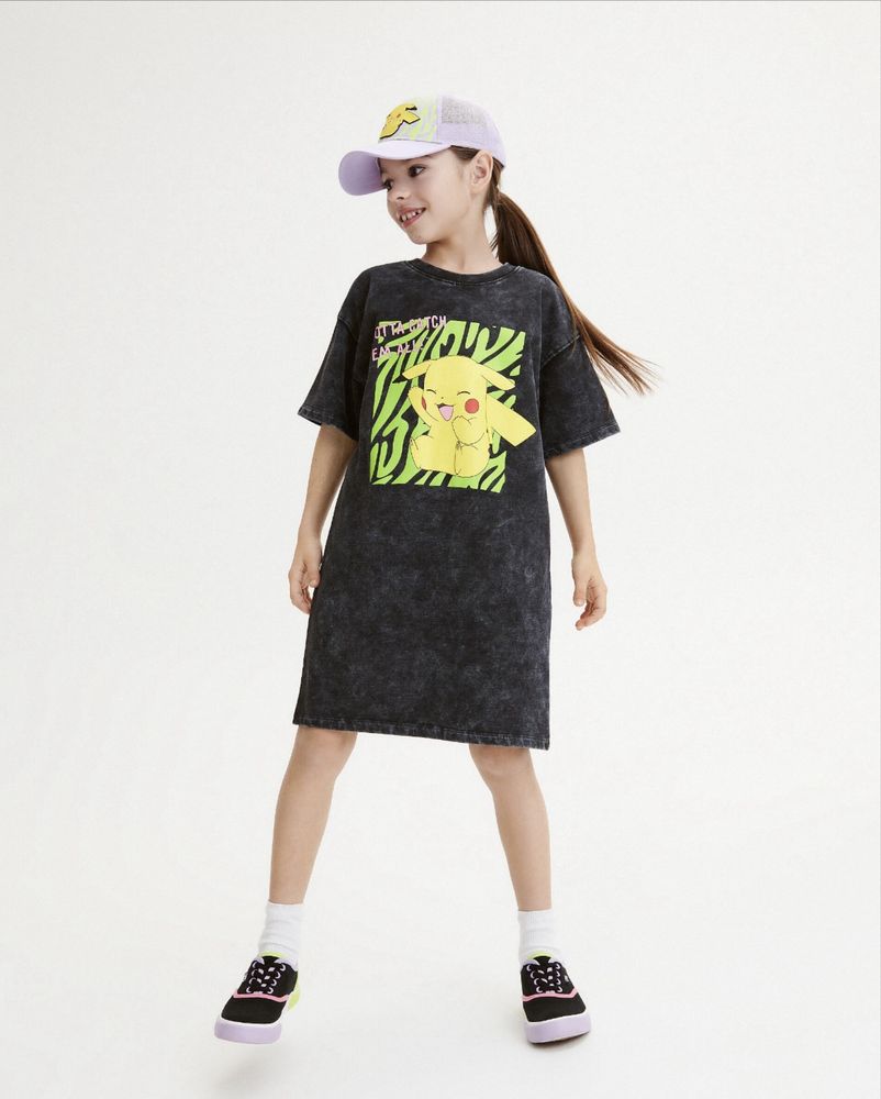 Sukienka pikachu Reserved r. 140