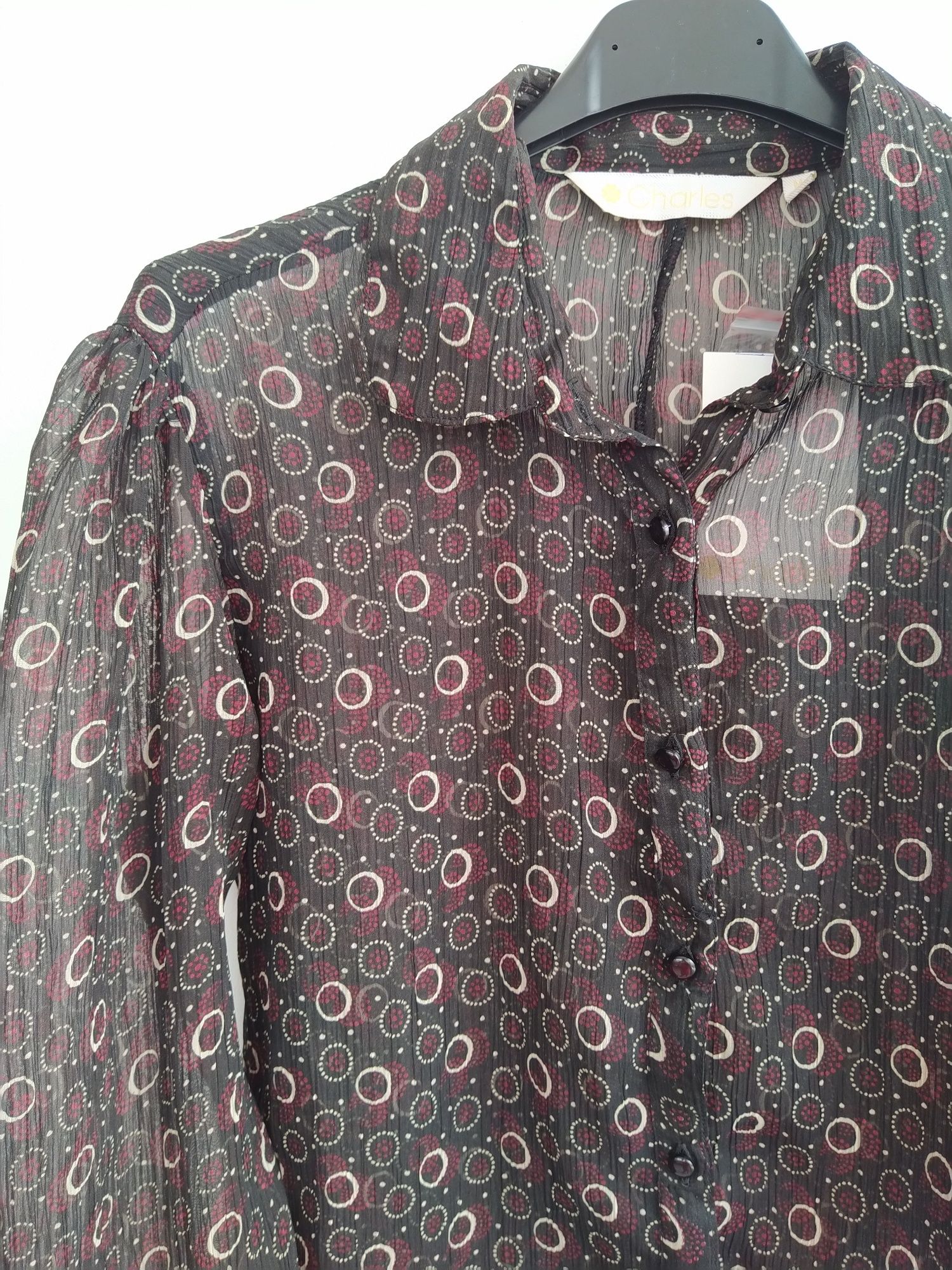 Blusa com padrão - Charles - Tamanho M - Nova!