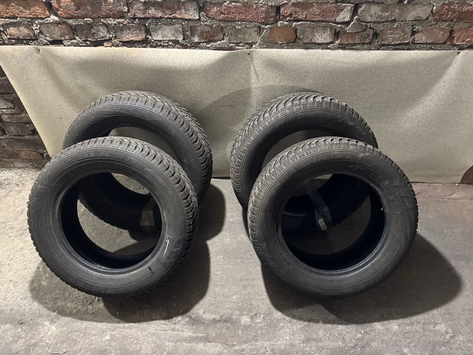 Opony zimowe Falken Eurowinter HS01 215/60/16