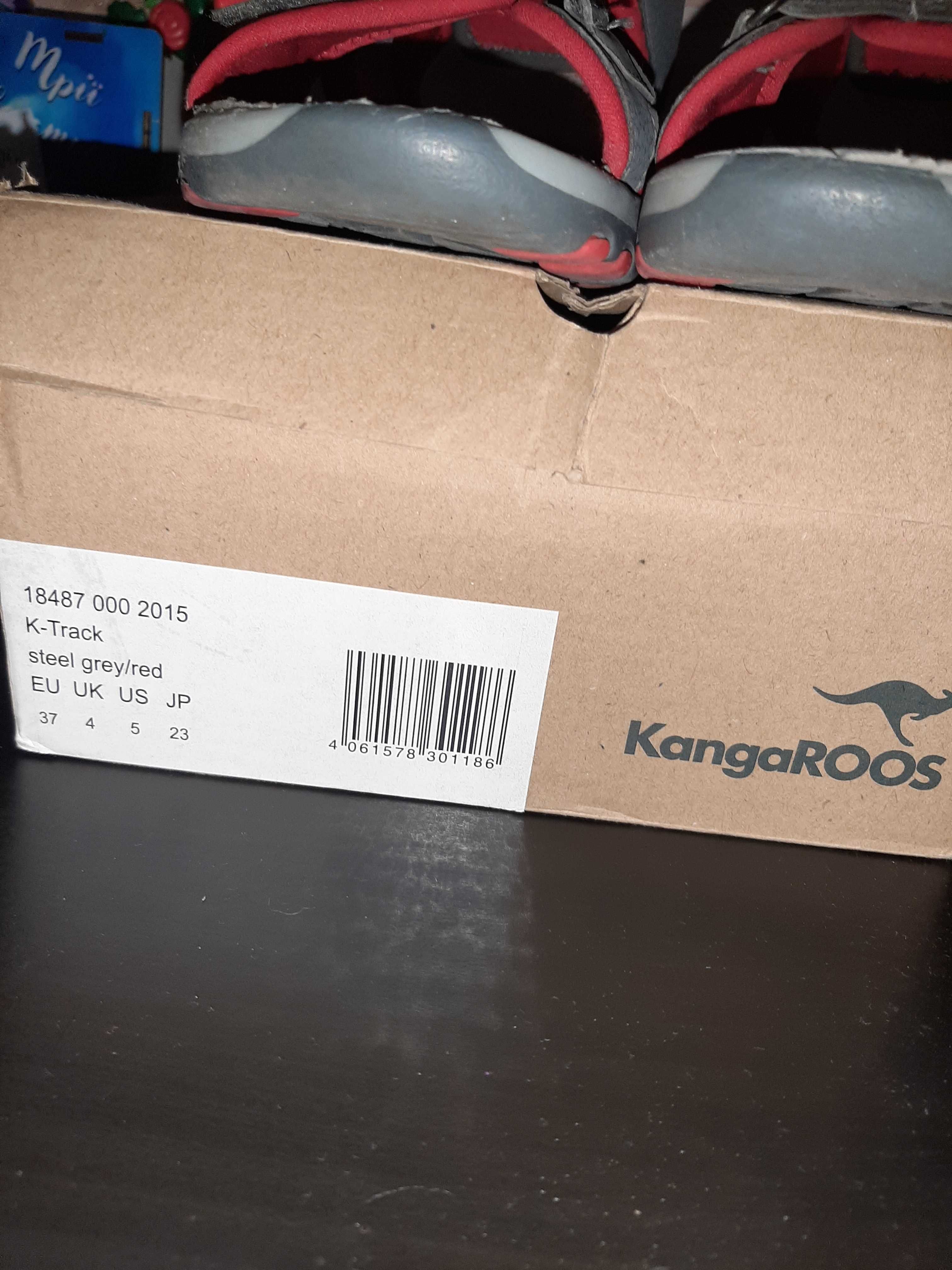 Босоніжки  Kangaroos розмір 37