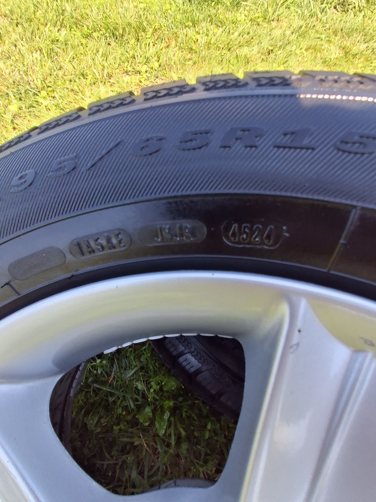 Alufelgi 5x100  plus nowe opony zimowe