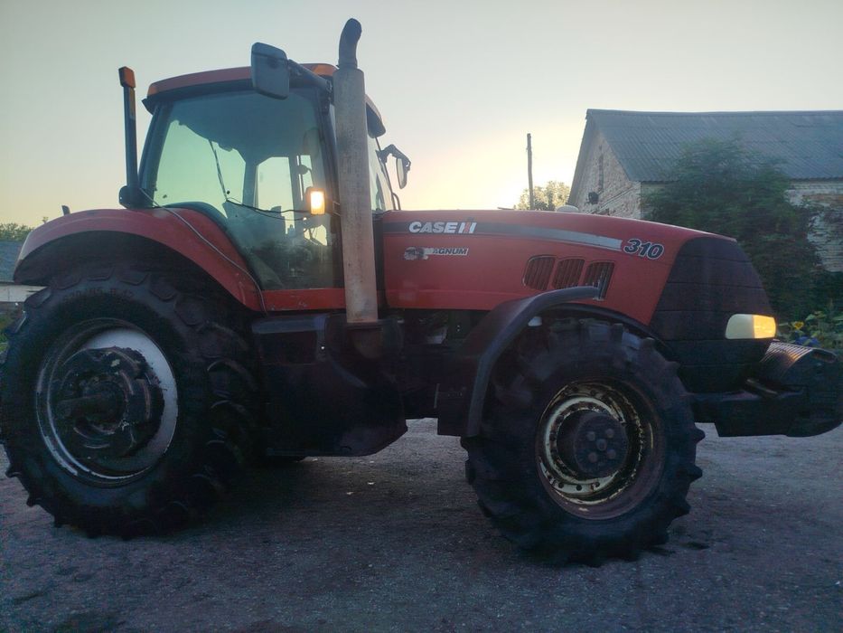 Case 310 /335 трактор кейс