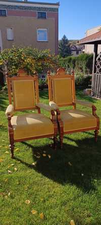 Stare fotele zabytkowe fotele dębowe fotele antyki tapicerowane fotele