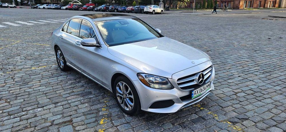 Mercedes-Benz 2015 C-Class