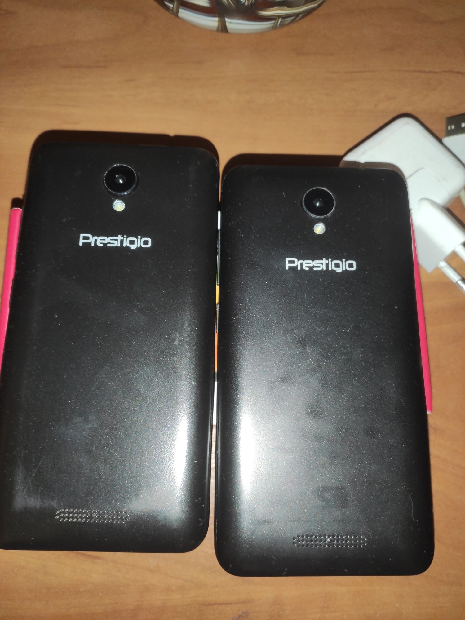 Телефон Prestigio G3 psp3510 ціна за 2 телефона 1 полностью рабочий