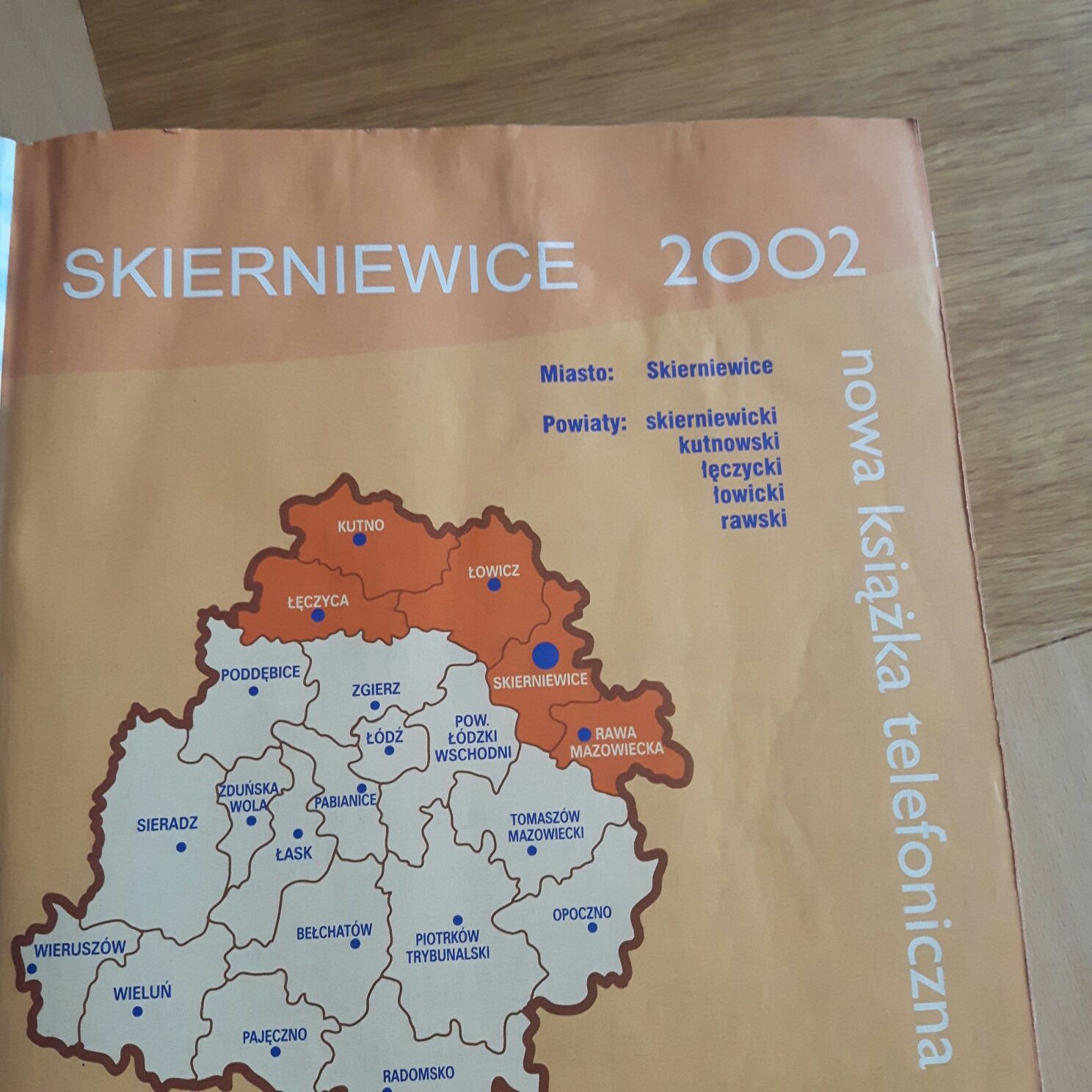 Książka telefoniczna Skierniewice i powiaty z roku 2002