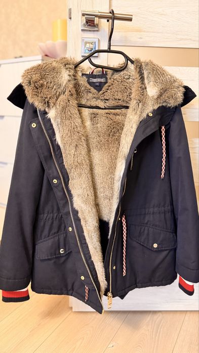 Теплая куртка Tommy Hilfiger 100%оригинал (М)