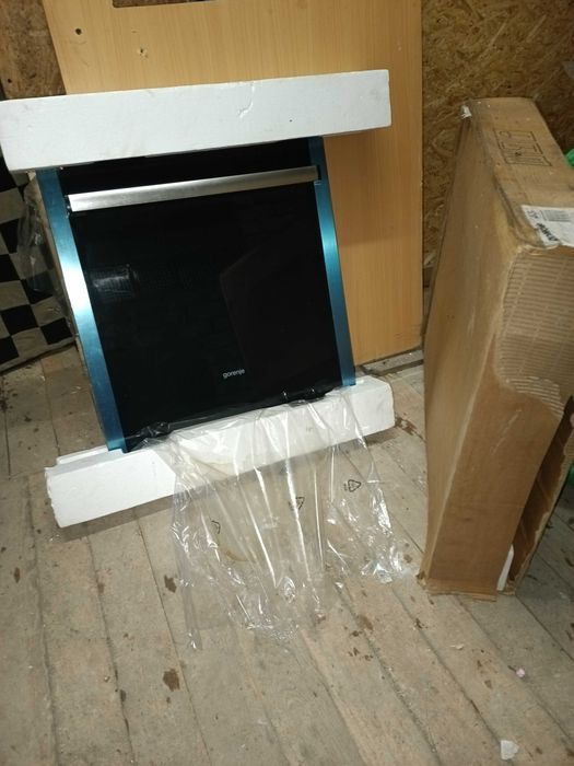 Вбудовані кухонні меблі