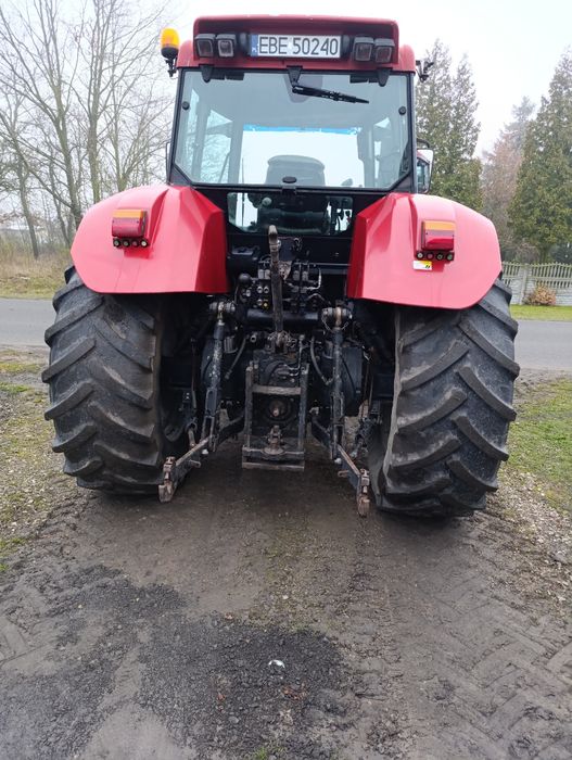 Case CVX 150 z roku 2001