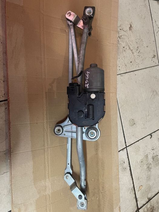 Mechanizm wycieraczek