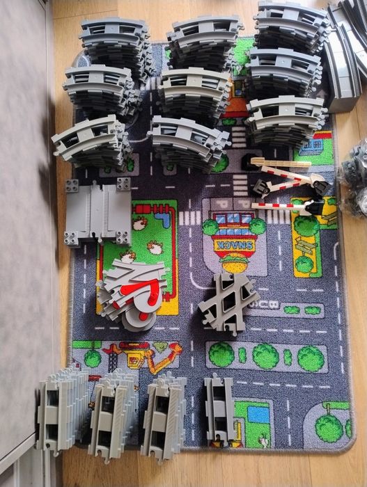 Pociąg lego duplo i tory