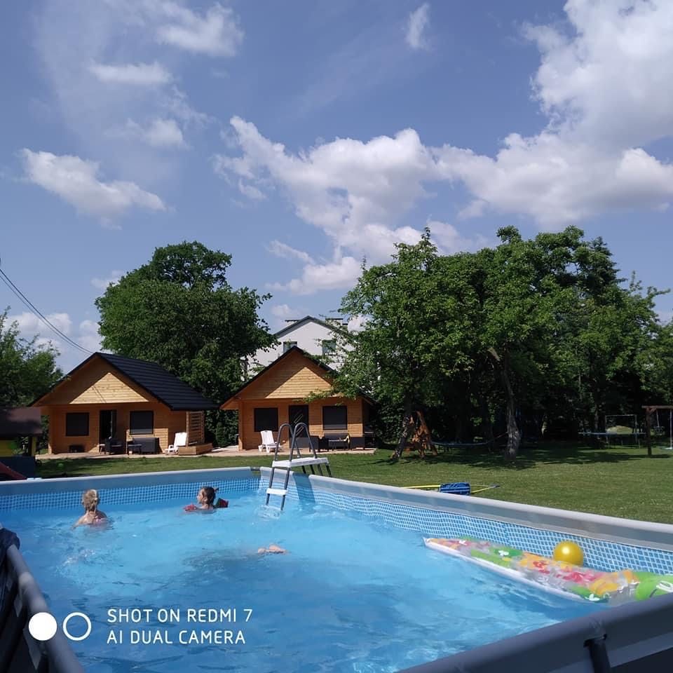 Domki na lipowej Beskid Niski, sauna,basen, duży ogród, plac zabaw