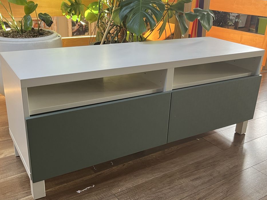 Szafka TV IKEA BESTA zielona 140x42x38