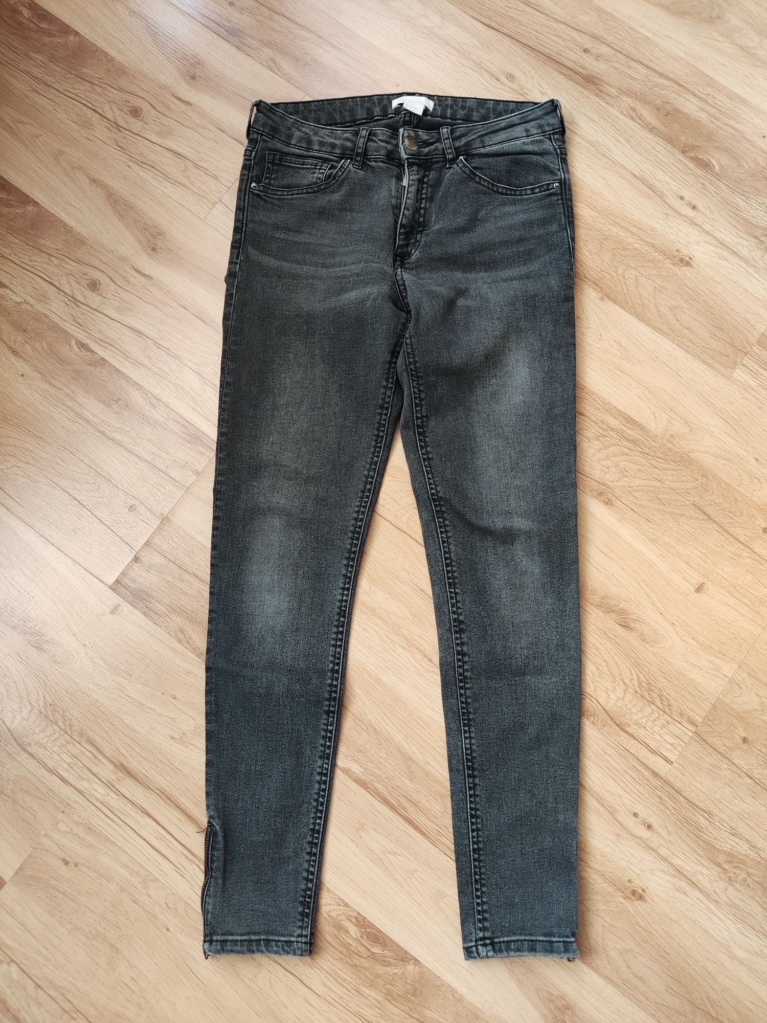 Spodnie jeansowe H&M rozmiar 36