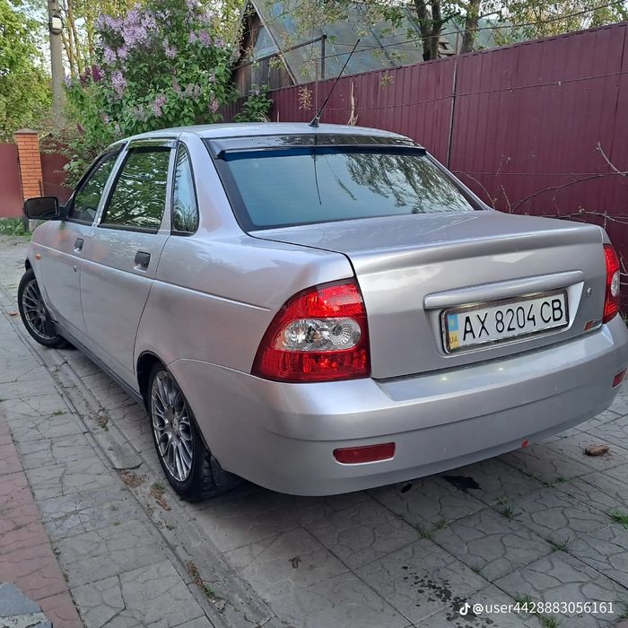 Продам приору хорошому стані