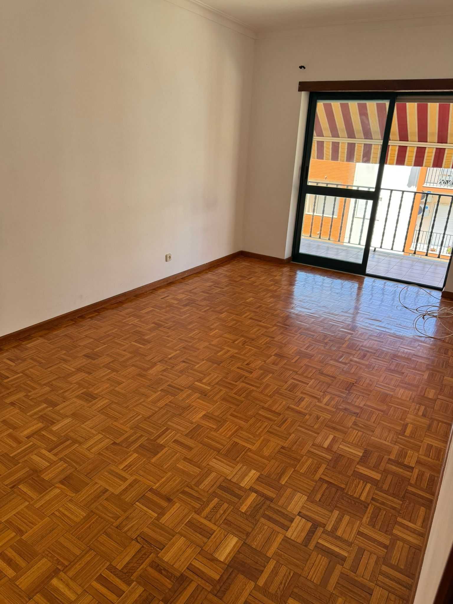 Arrendamento de apartamento T3