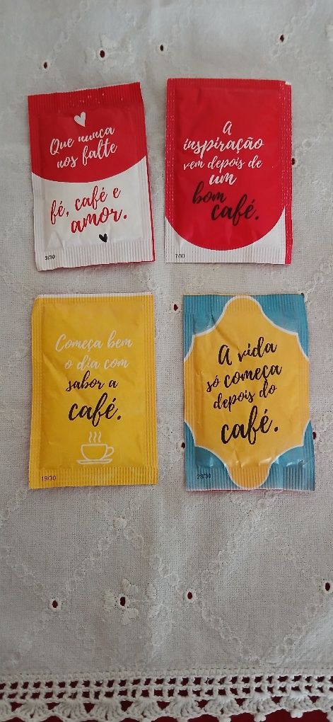 Pacotes de açúcar Deliciosamente da Empacotal