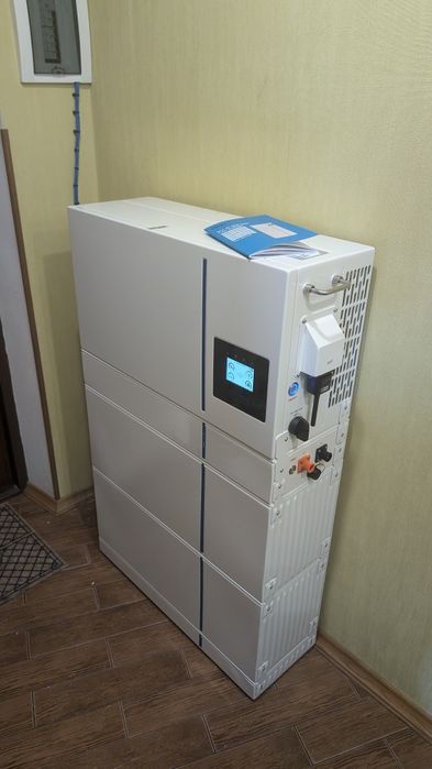 Інвертор Deye AI-W5.1-6P1-EU-B 6кВт ESS У НАЯВНОСТІ