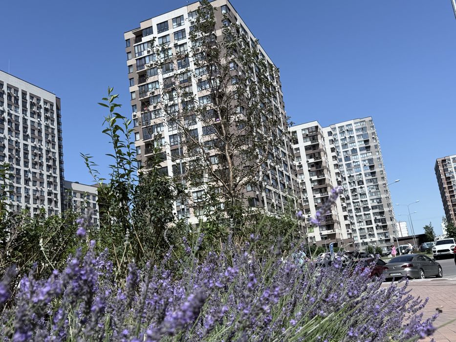 БЕЗ % 1к Родини Крістерів, 14 б Варшавський 2 Подільський р-н