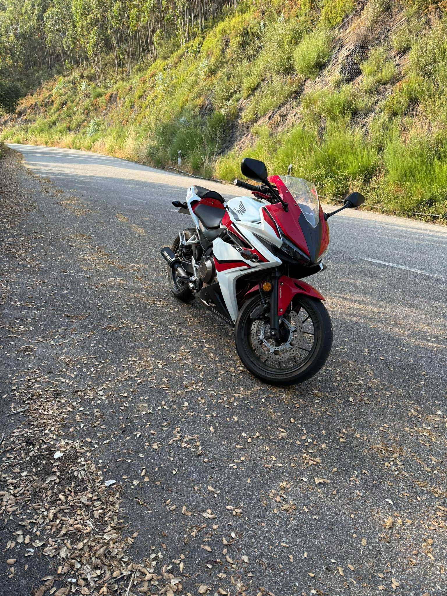 Honda CBR 500 irrepreensível