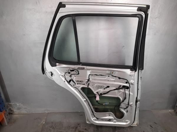 Porta trás esquerda MERCEDES-BENZ Classe M (W163)