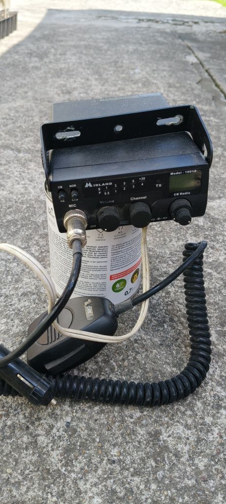 Cb radio midland