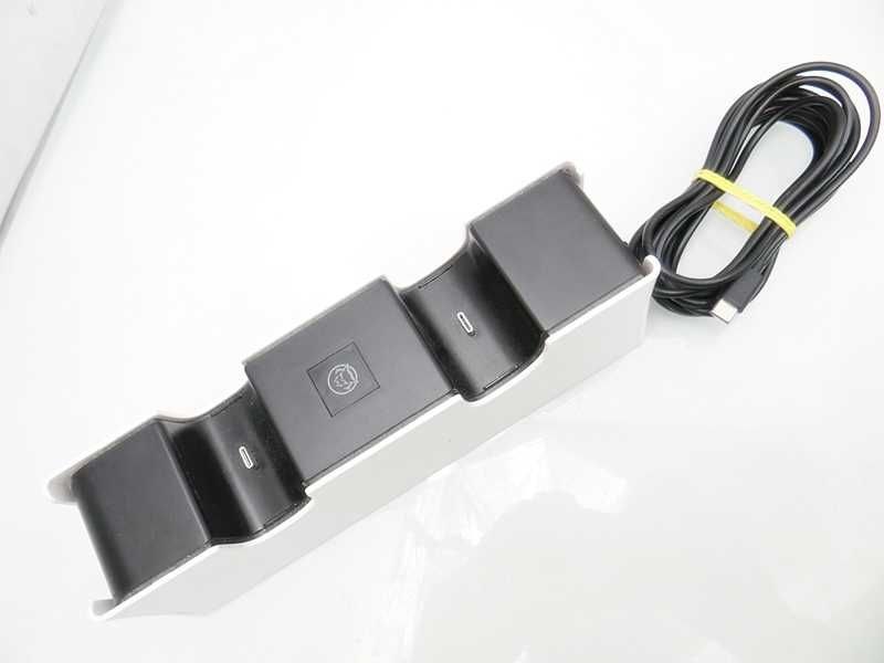 Stacja ładowania DualSense do 2 Padów PS5, ładowarka podwójna Pirox