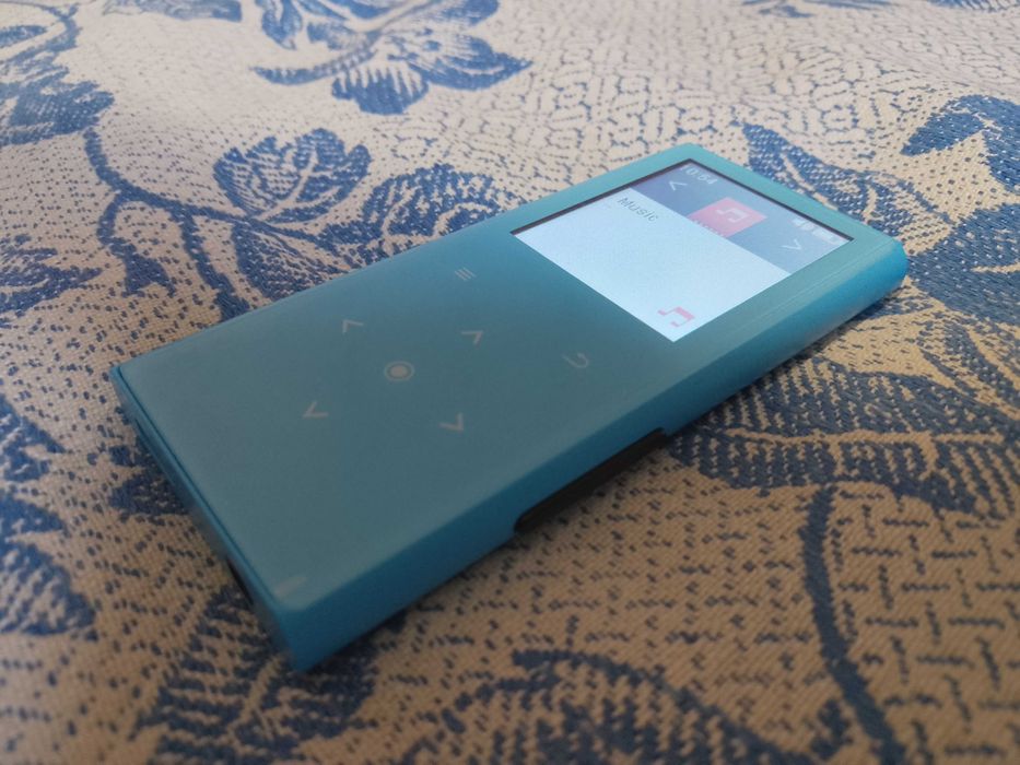 BENJIE M660 Bluetooth Lossless MP3 Player. Чудовий стан.