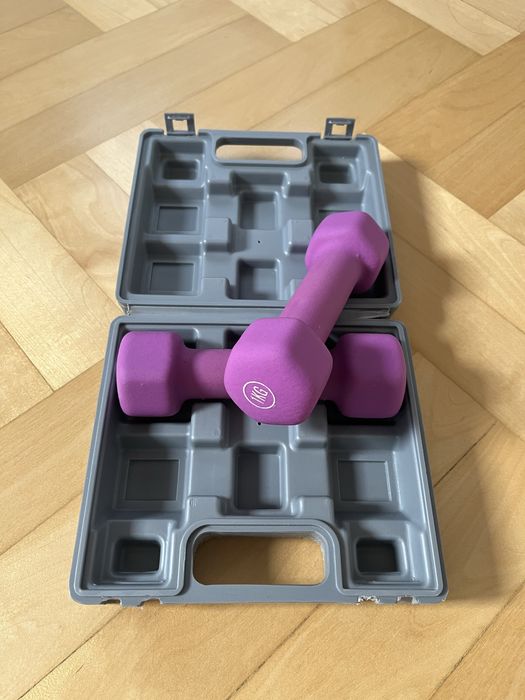 Hantle 2x1kg żeliwne pokryte gumą w walizce