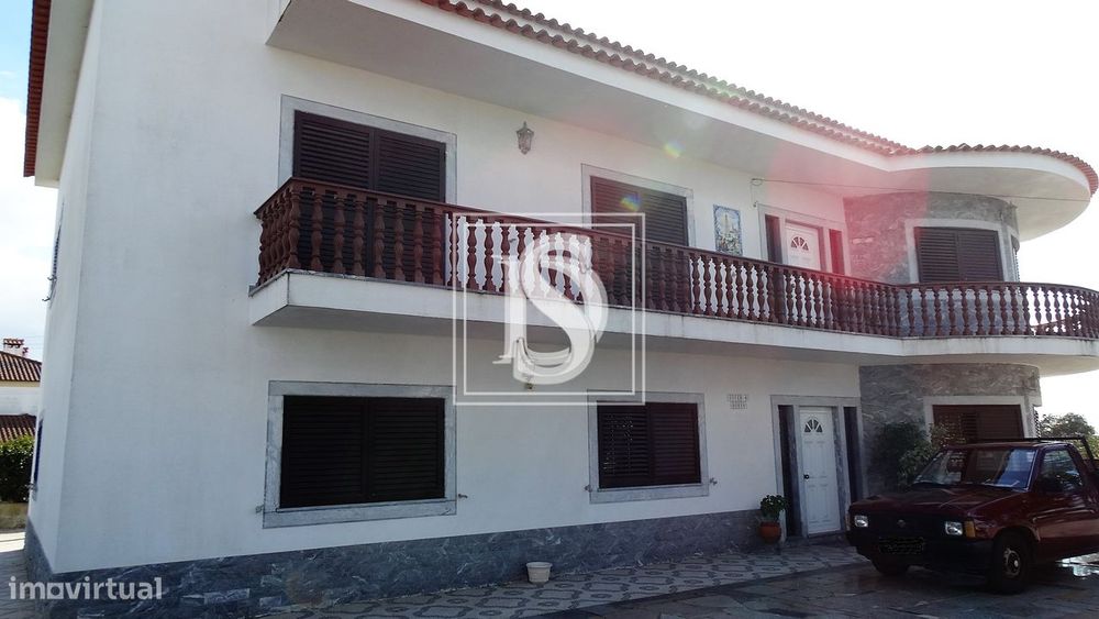 Moradia Isolada T6+3 em UDF de Montijo e Afonsoeiro