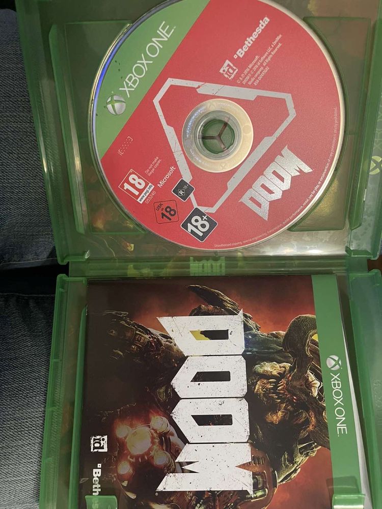 Диск Doom на Xbox one