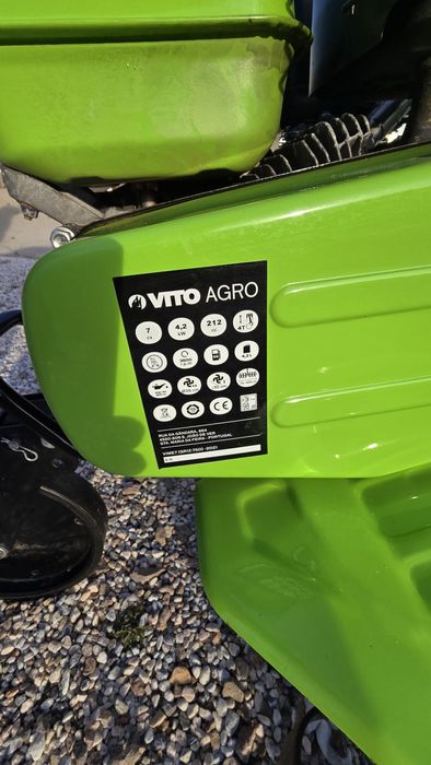 Motoenxada a gasolina 4T 207 cc 7 cv 750 mm montada Vito