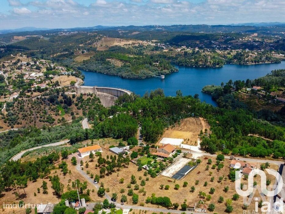 Moradia térrea T3 em Martinchel