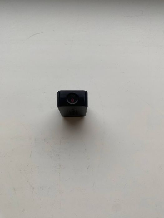 Міні камера спостереження без інтернету з датчиком руху безротова.