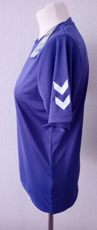 Sportowa koszulka Hummel