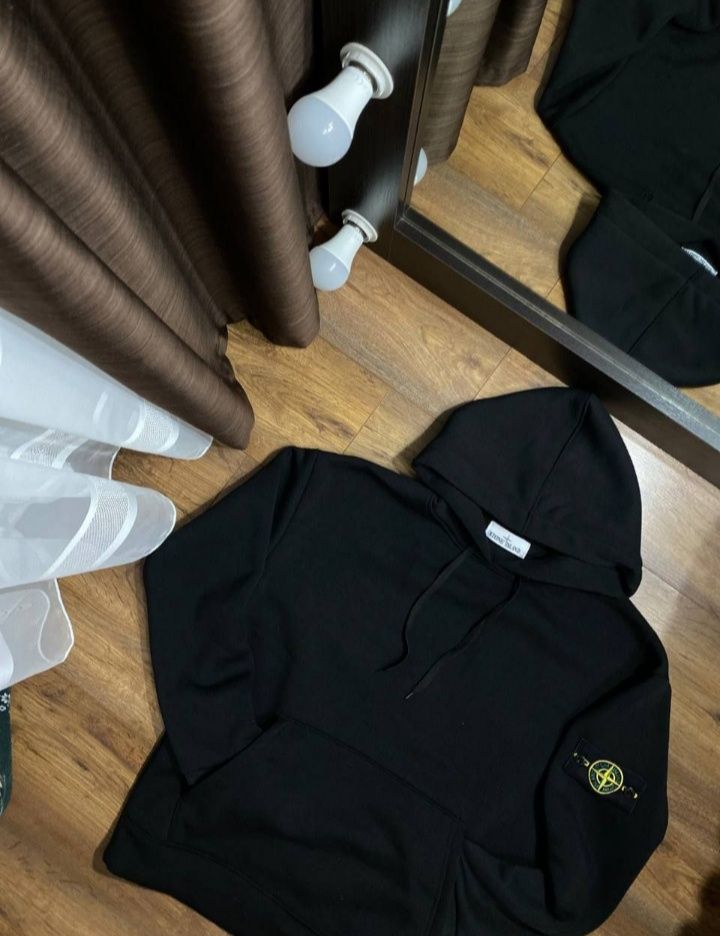 Stone Island продаж з патчем