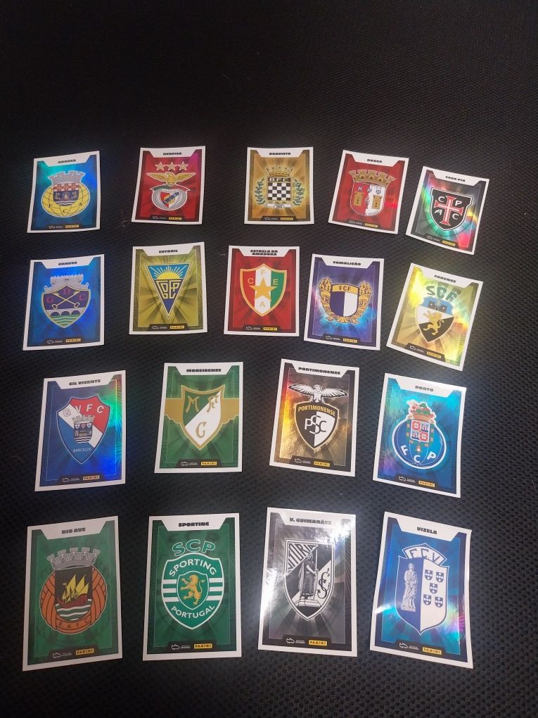 Lote 18 Emblemas