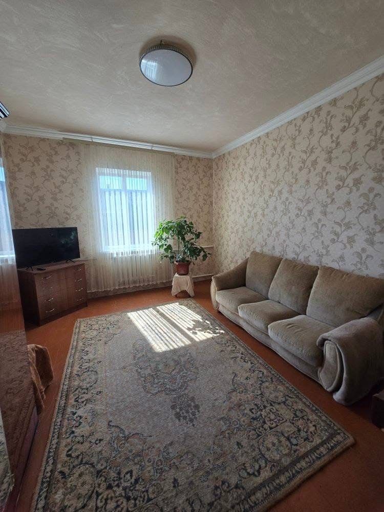 Продаж будинку з готовим бізнесом!!!смт Рокитне!!Білоцерківський рн