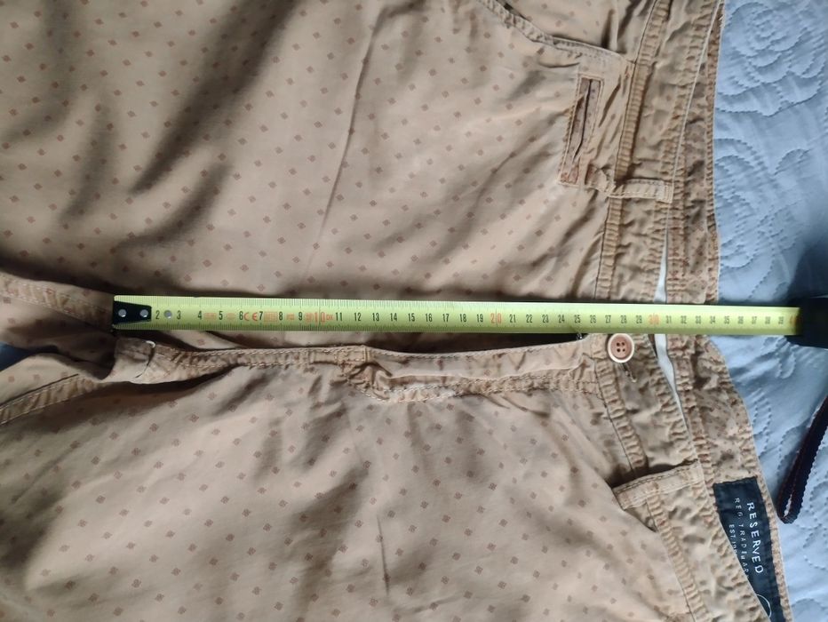 Bawełniane spodenki, szorty kamelowe, męskie 33, Reserved