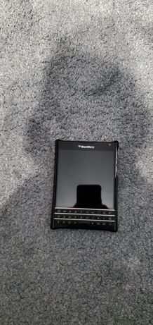 Blackberry pasport