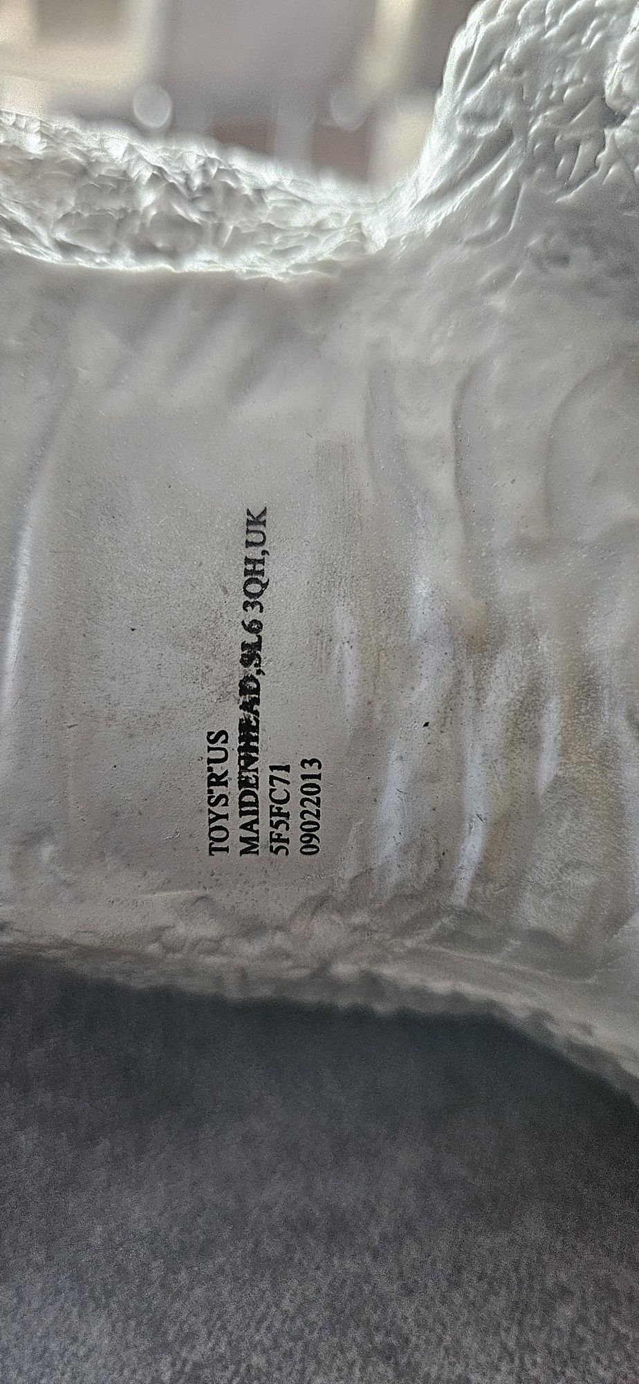 Jurassic World REALICERATOPS Dino Trackers trzy dinozaury triceratopsy
