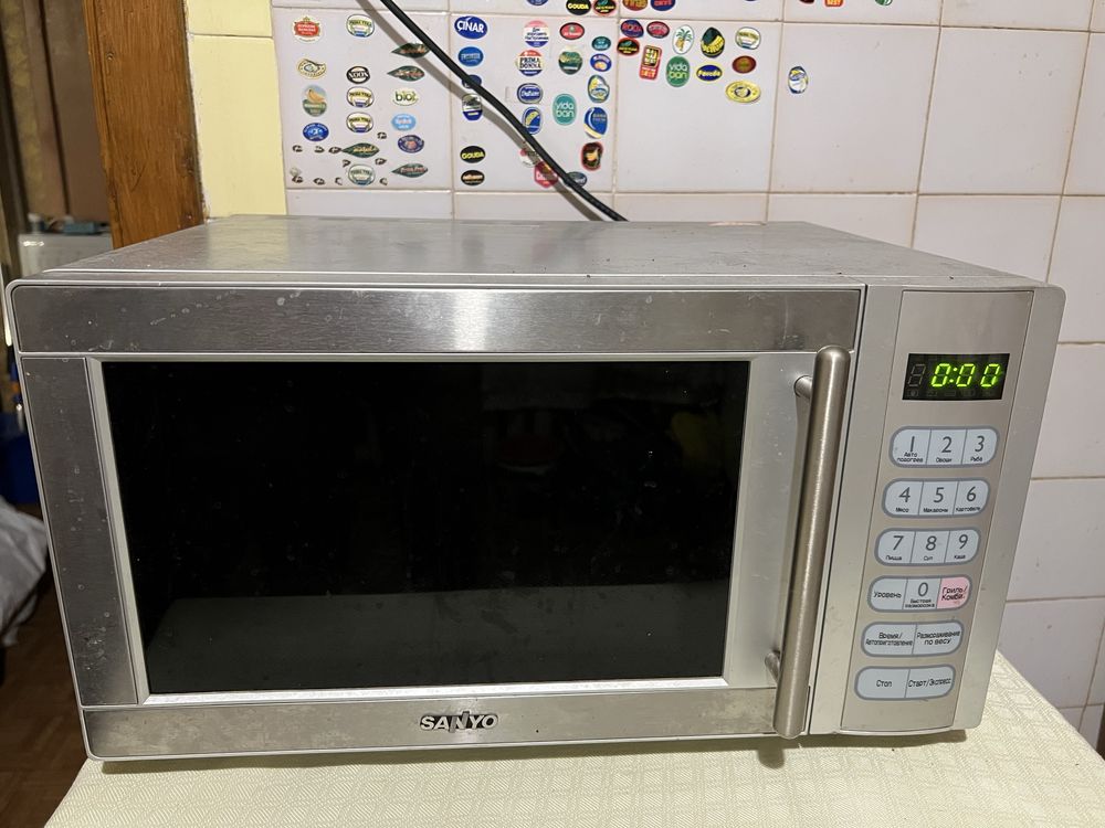 Микроволновка Sanyo
